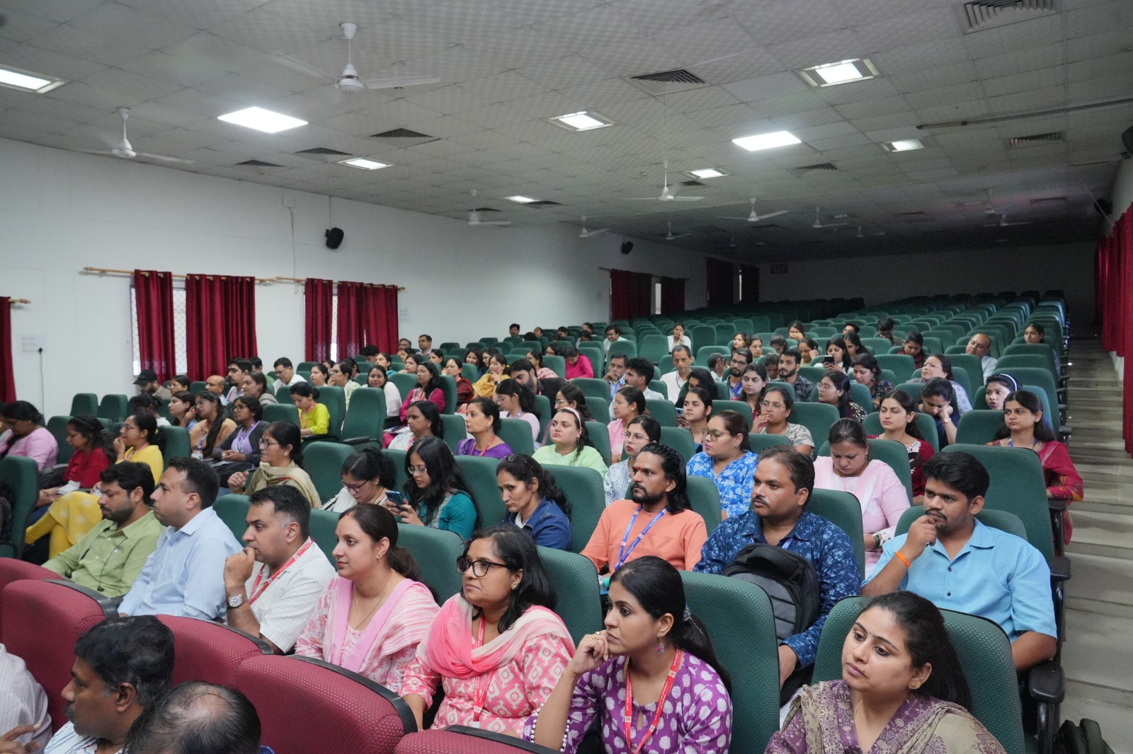 शोध लेखन एवं एआई के प्रयोग पर कार्यशाला का आयोजन